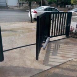 90 derece acılır bahçe kapısı